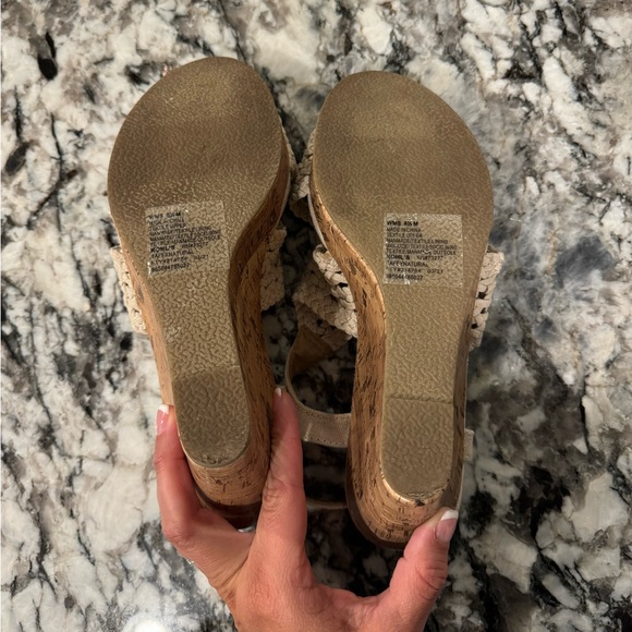 Women’s Wedge Sandals sz 8.5 - Picture 3 of 4